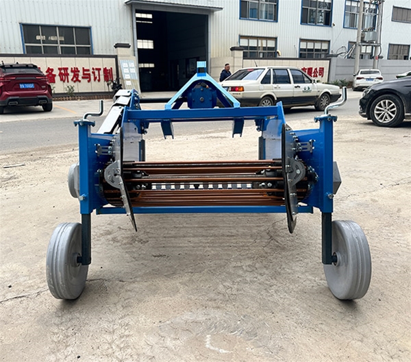 4UX轉(zhuǎn)軸收獲機(jī)